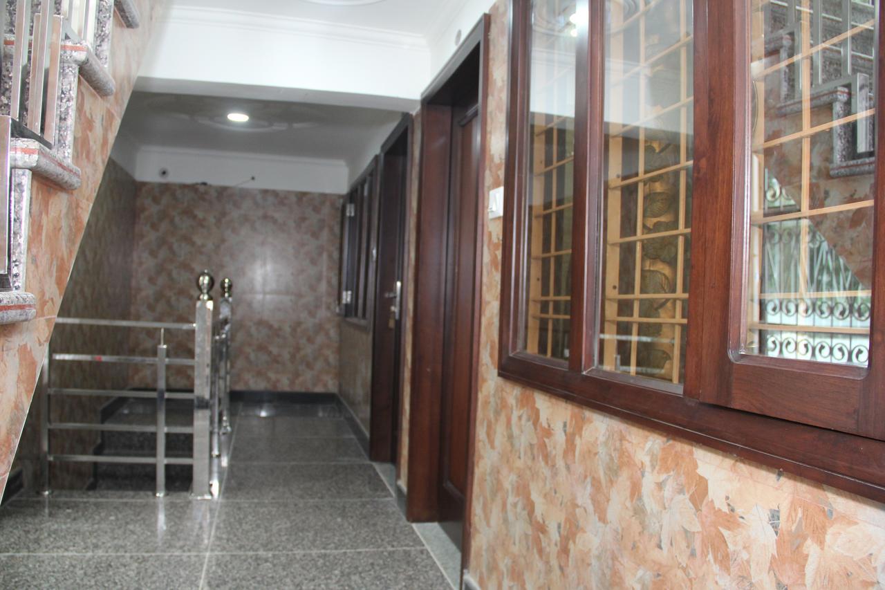 Hotel Silk Haldwāni Exterior foto